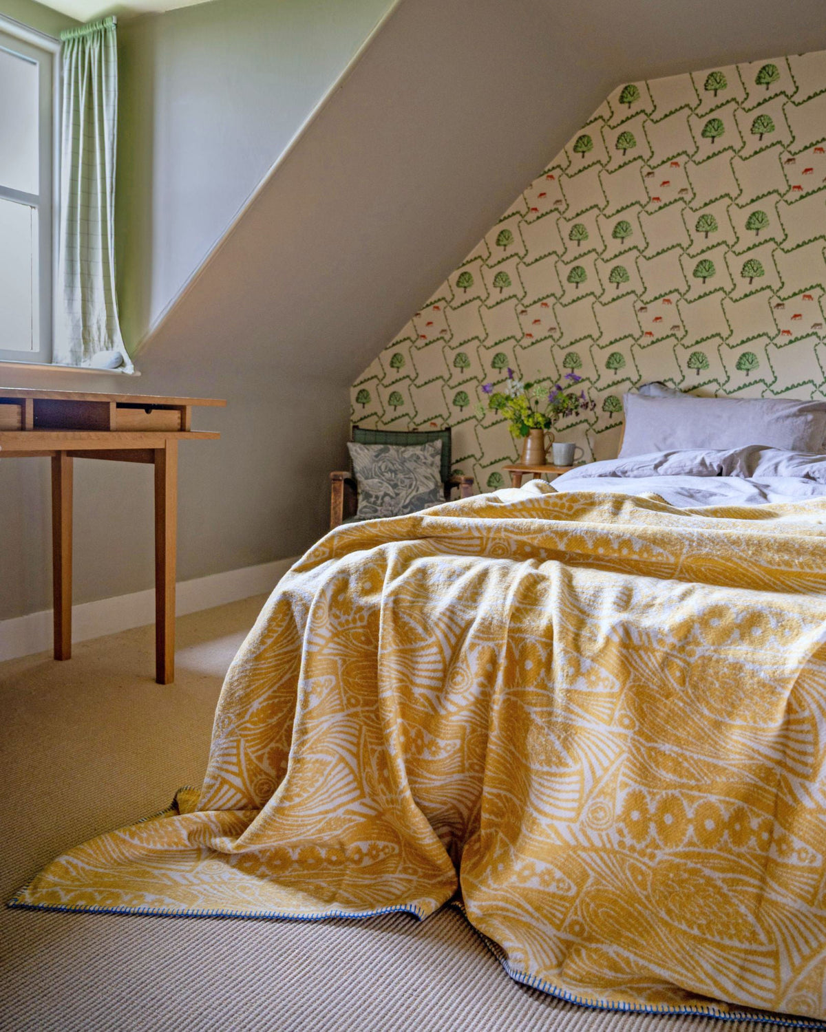Meadow Grass Blanket in Yellow